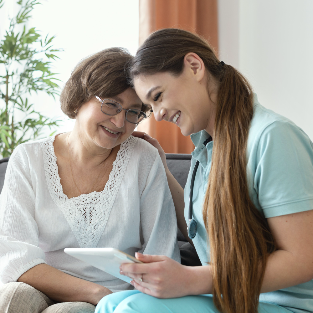 nurse-serving-breakfast-to-senior-man-rda9d4zp9f6nyksmvgloqt39m2v7plud9qmp5ggb9s-(1)